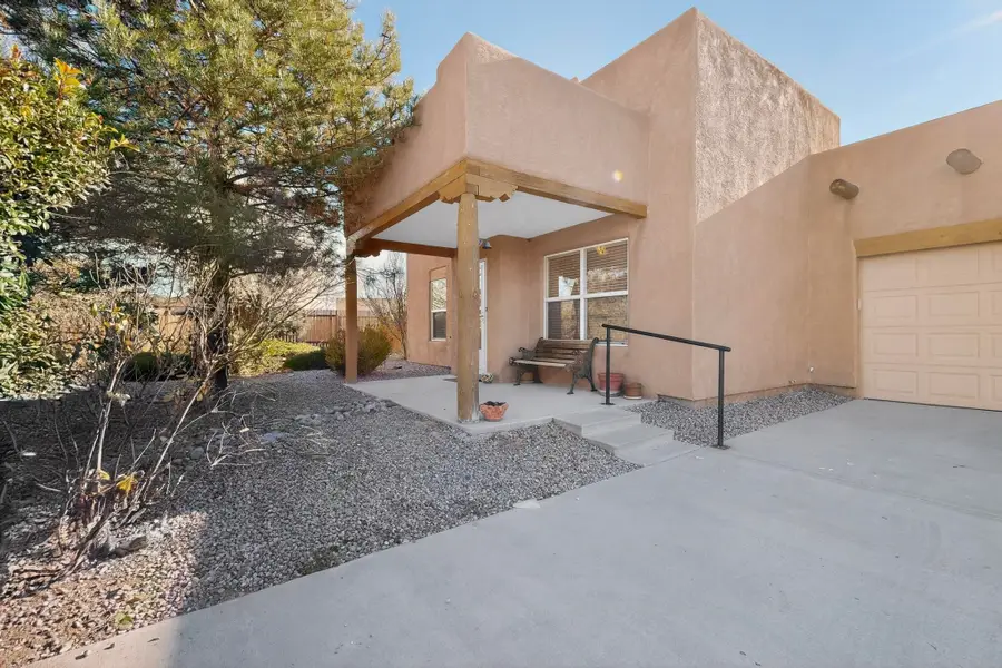 6939 Golden Mesa, Santa Fe, NM 87507 - Image #2