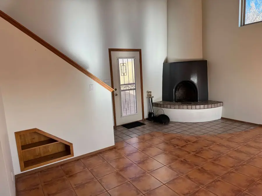 2947 Viaje Pavo Real, Santa Fe, NM 87505 - Image #3