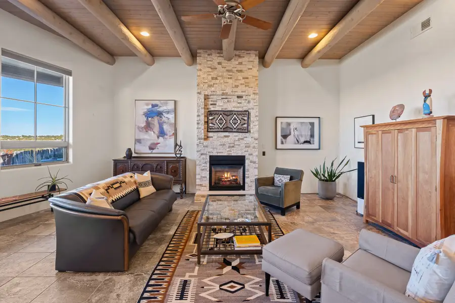 1 Camino Barranca, Santa Fe, NM 87507 - Image #3