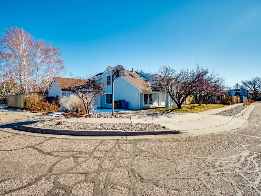 810 Tiffany Court, Los Alamos, NM 87544 - Image #2