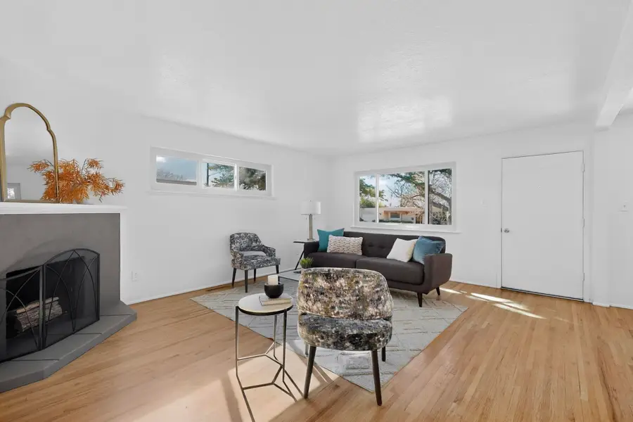 1019 Practilliano, Santa Fe, NM 87505 - Image #2