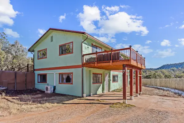 11 Eusebio Road, Glorieta, NM 87535