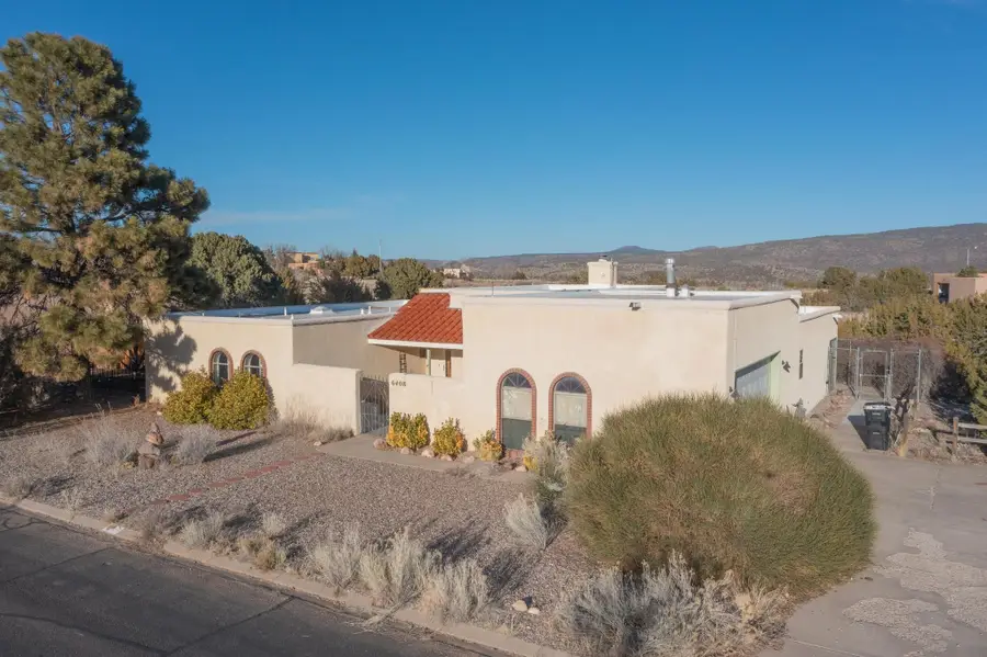 6408 Vooscane Avenue, Cochiti Lake, NM 87083 - #3
