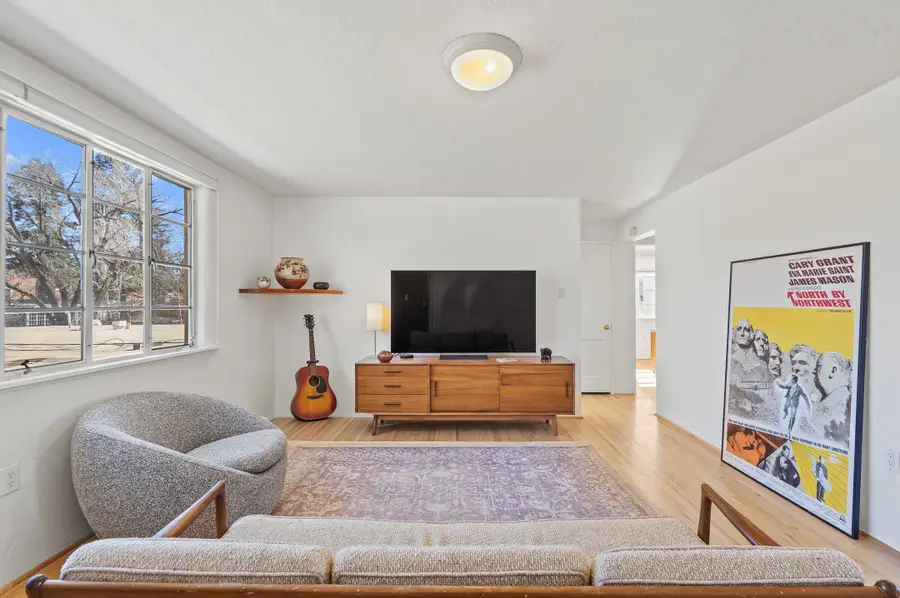 530 Garcia #11, Santa Fe, NM 87505 - Image #2