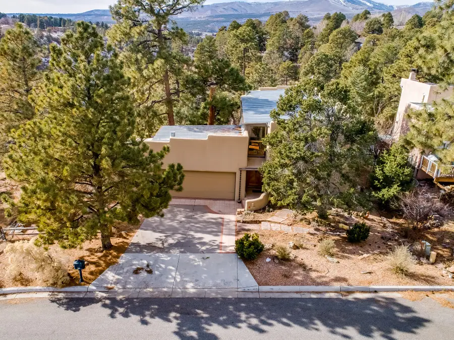 1744 Camino Uva, Los Alamos, NM 87544 - Image #2
