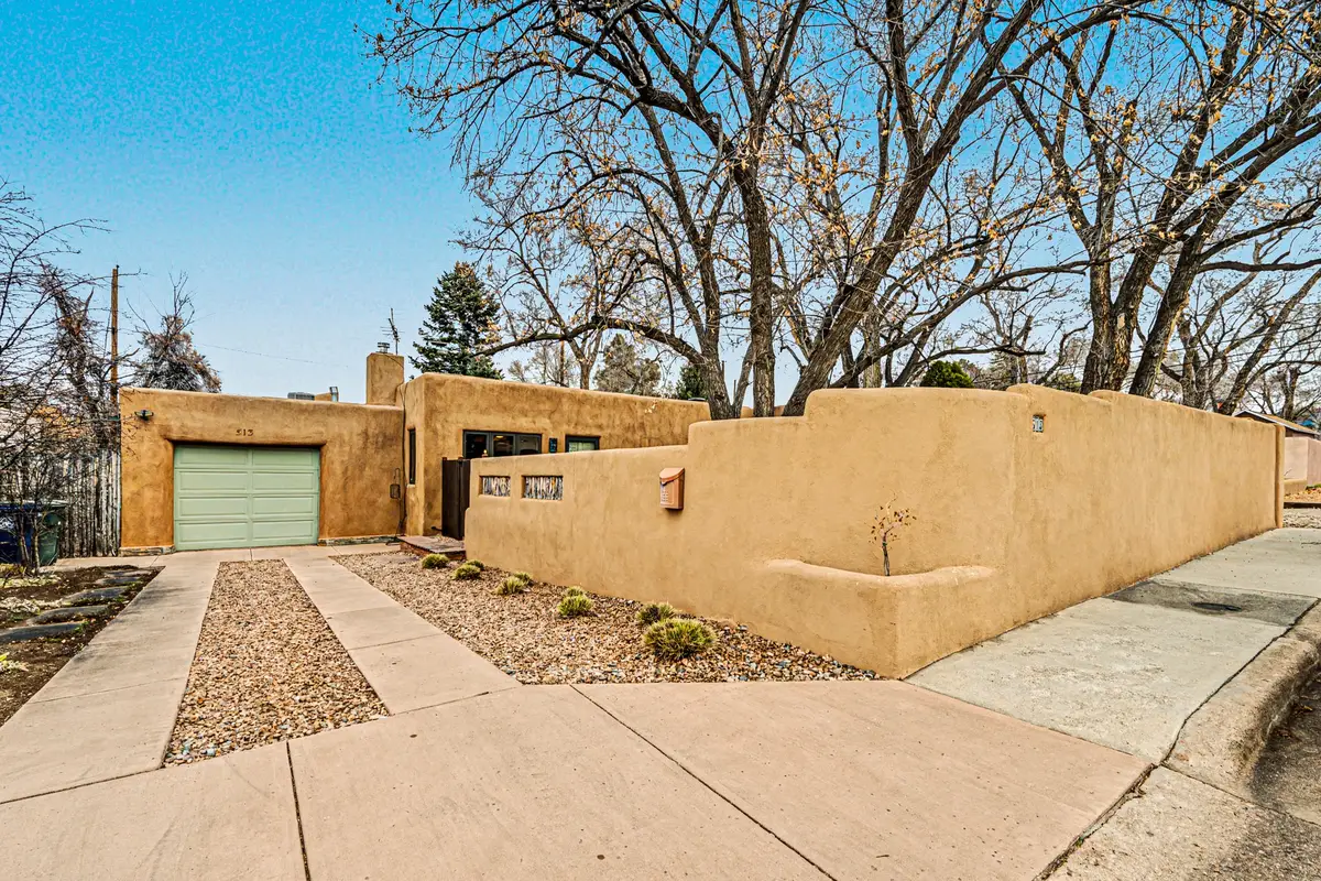 513 Calle Lucero, Santa Fe, NM 87505 - #1