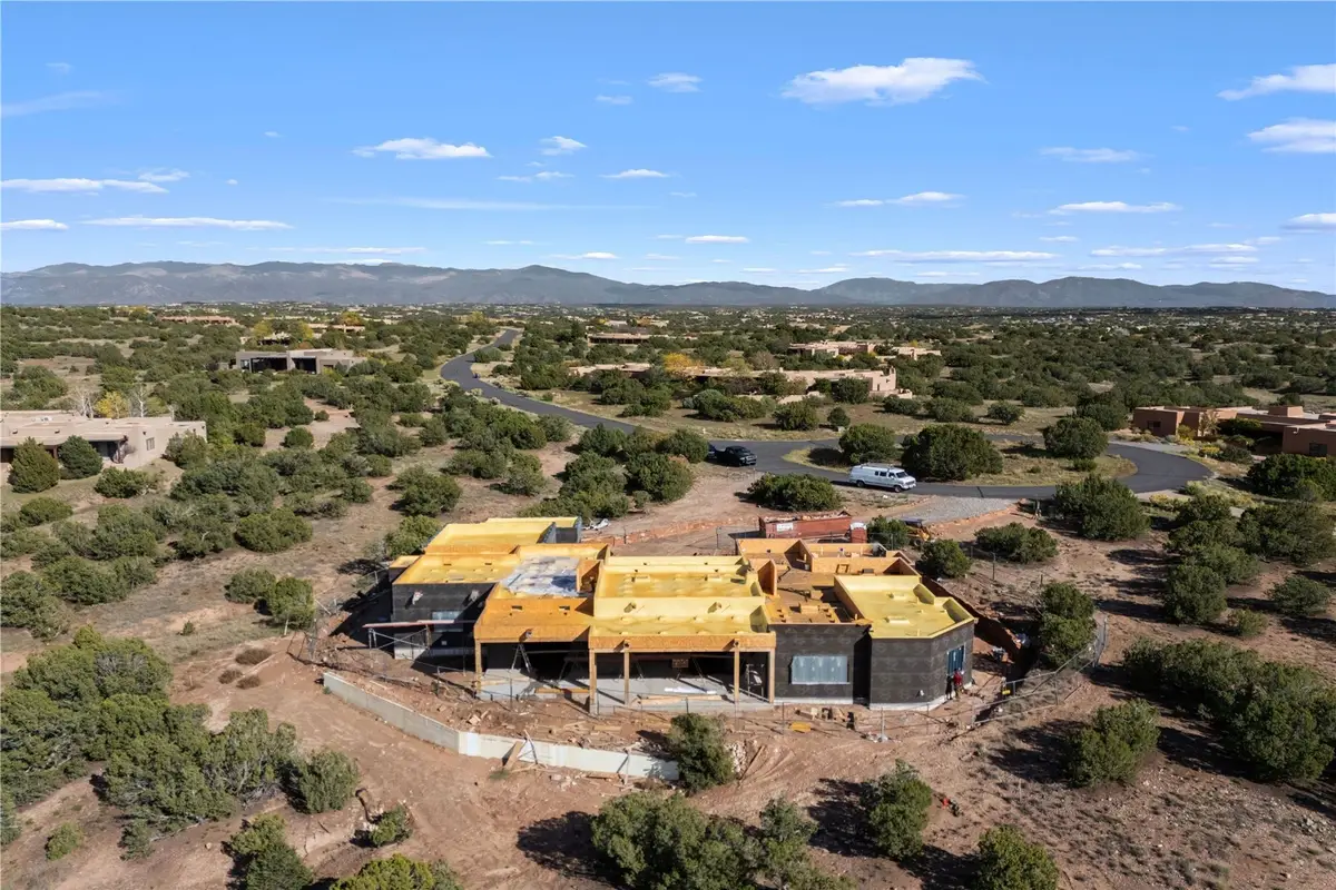 19 Painted Horse, Santa Fe, NM 87506 - #1