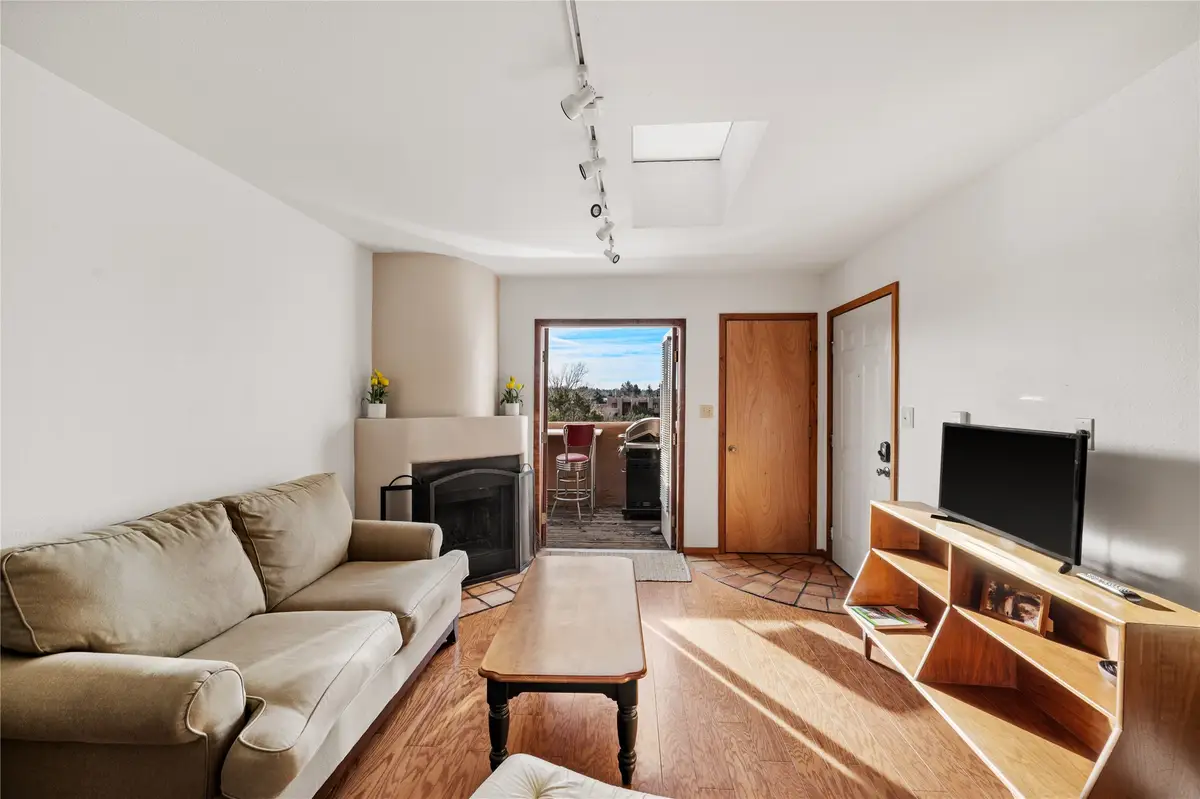 2600 Zia Road #B16, Santa Fe, NM 87505 - Image #1