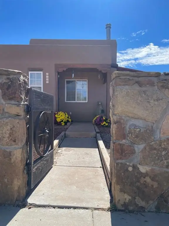 6340 Jaguar Drive, Santa Fe, NM 87507