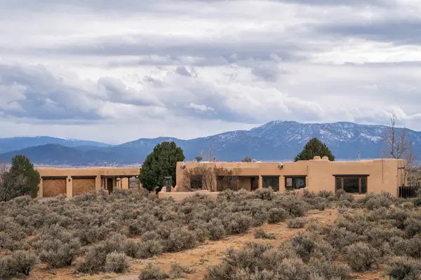 12 Villa Ventosa, El Prado, NM 87529