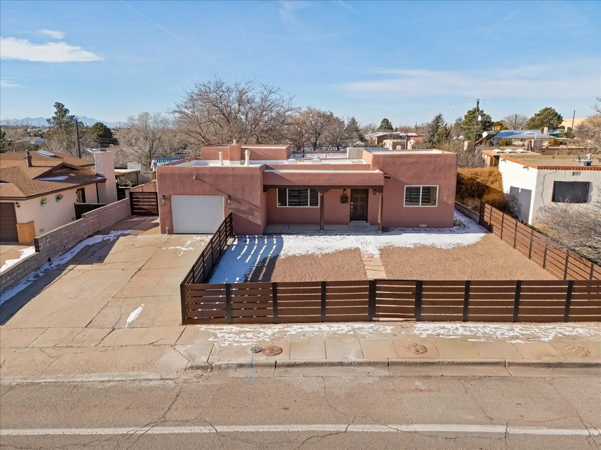 1106 Camino Consuelo, Santa Fe, NM 87505 - Image #1