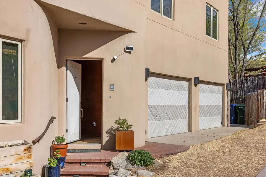 231 1/2 Rosario Boulevard, Santa Fe, NM 87501 - #3