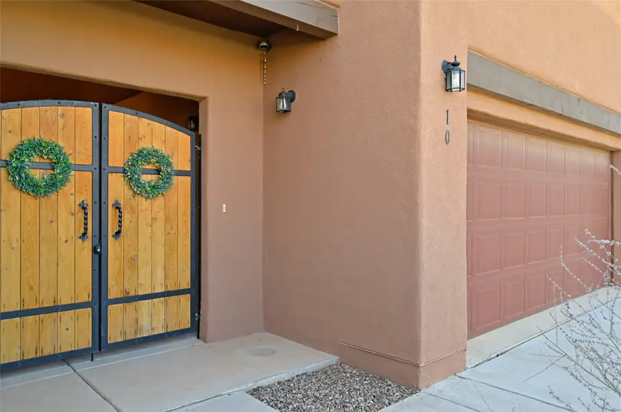 10 Canto Del Pajaro, Santa Fe, NM 87508 - Image #3