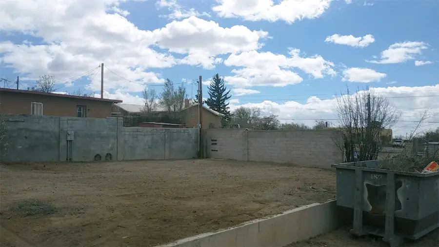 1304 Montoya Place, Santa Fe, NM 87505 - Image #2