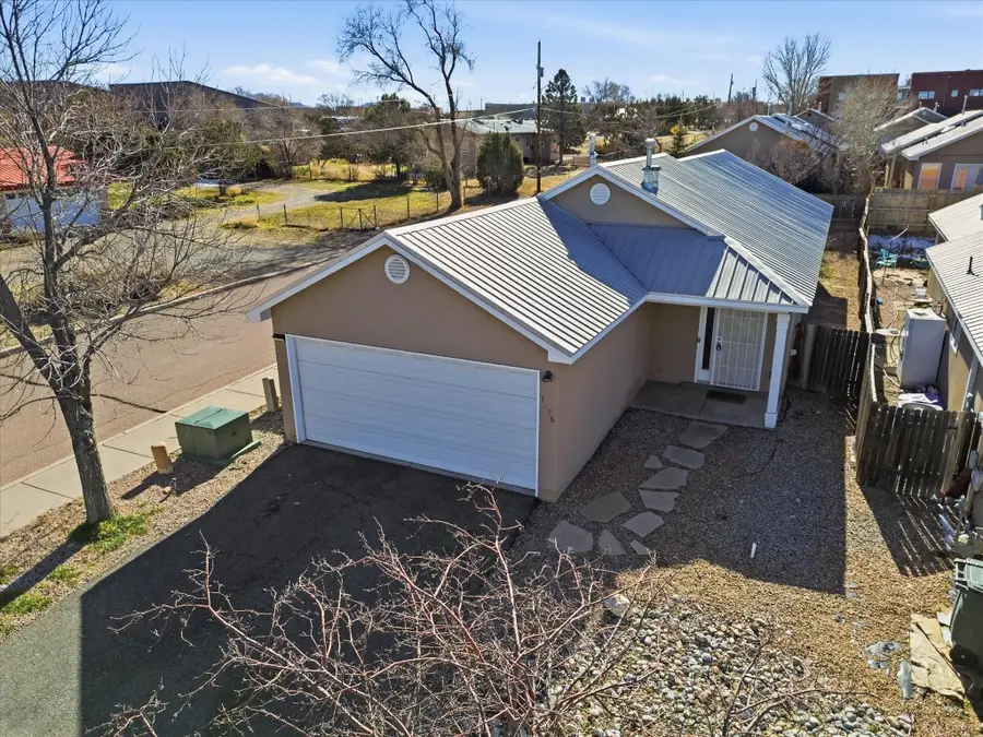 1176 Harrison Road, Santa Fe, NM 87507 - #3