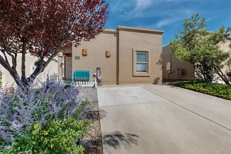 4210 Luz De Estrella, Santa Fe, NM 87507 - Image #2