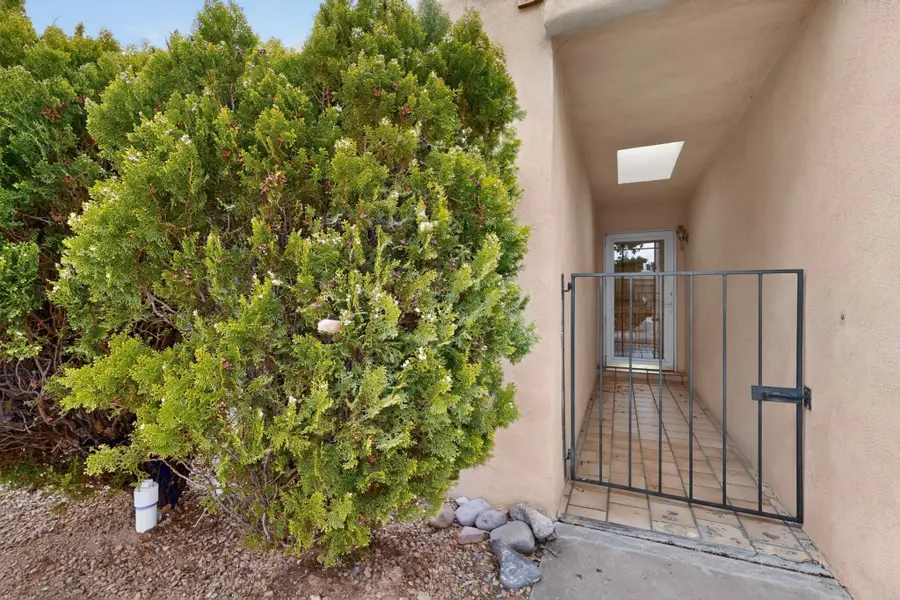 1908 Calle Miquela, Santa Fe, NM 87505 - #3