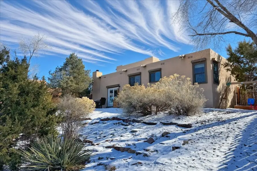 2353 Camino Pintores, Santa Fe, NM 87505 - Image #3