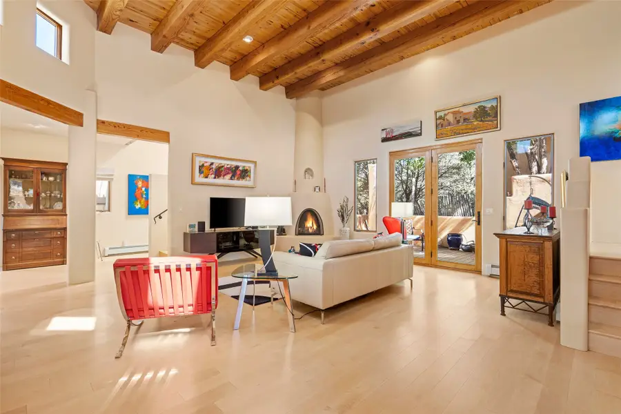 761 Aspen Compound, Santa Fe, NM 87501 - Image #2