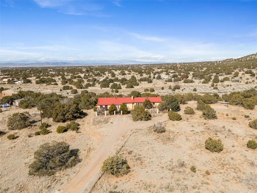 42 Coyote Crossing, Santa Fe, NM 87508 - #2