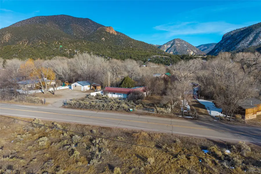 95 N Kiowa Road, Questa, NM 87556 - #2