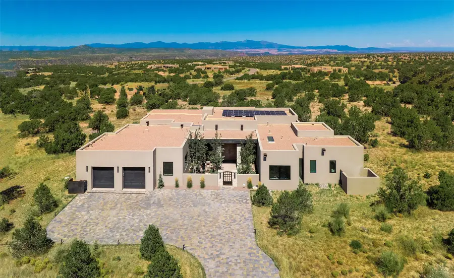 19 Camino Alazan, Santa Fe, NM 87506 - #3