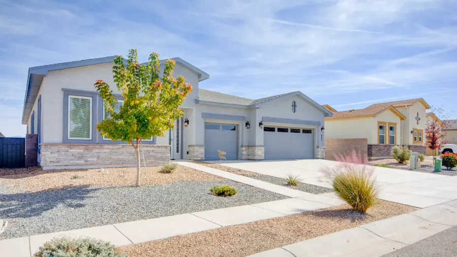 460 Rio Chama, Los Lunas, NM 87031 - #2