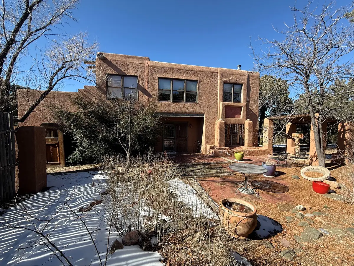 9 Ravens Ridge, Santa Fe, NM 87505 - Image #1