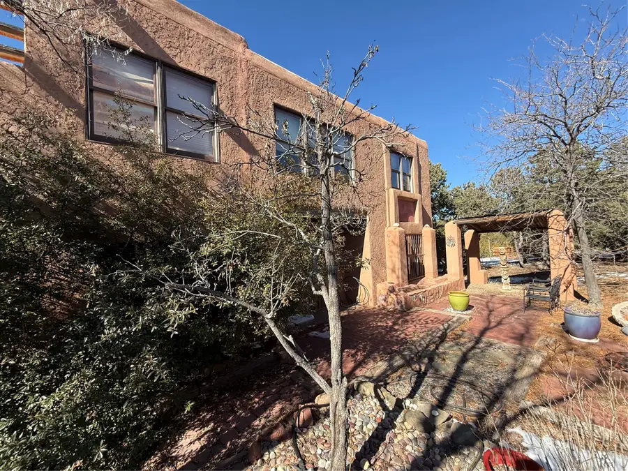 9 Ravens Ridge, Santa Fe, NM 87505 - Image #2