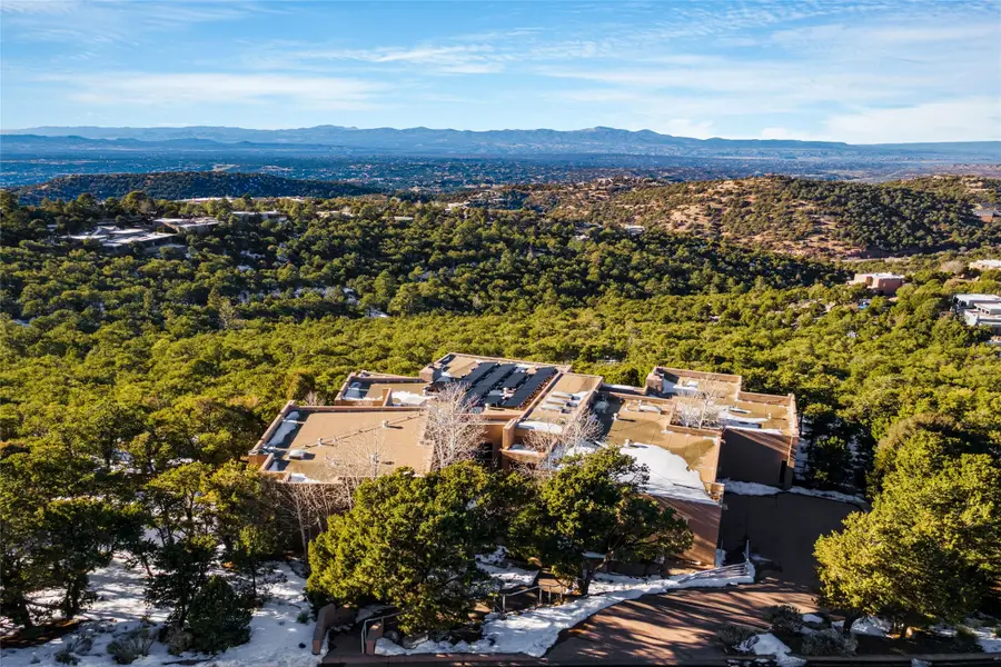 1135 S Summit Drive, Santa Fe, NM 87501 - #2