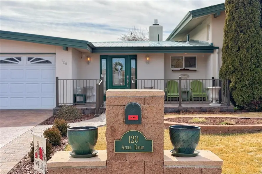 120 Azure Drive, White Rock, NM 87547 - #3