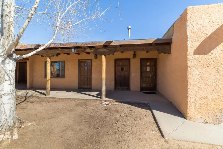 105 Camino Santiago #A&B, Santa Fe, NM 87501 - #2