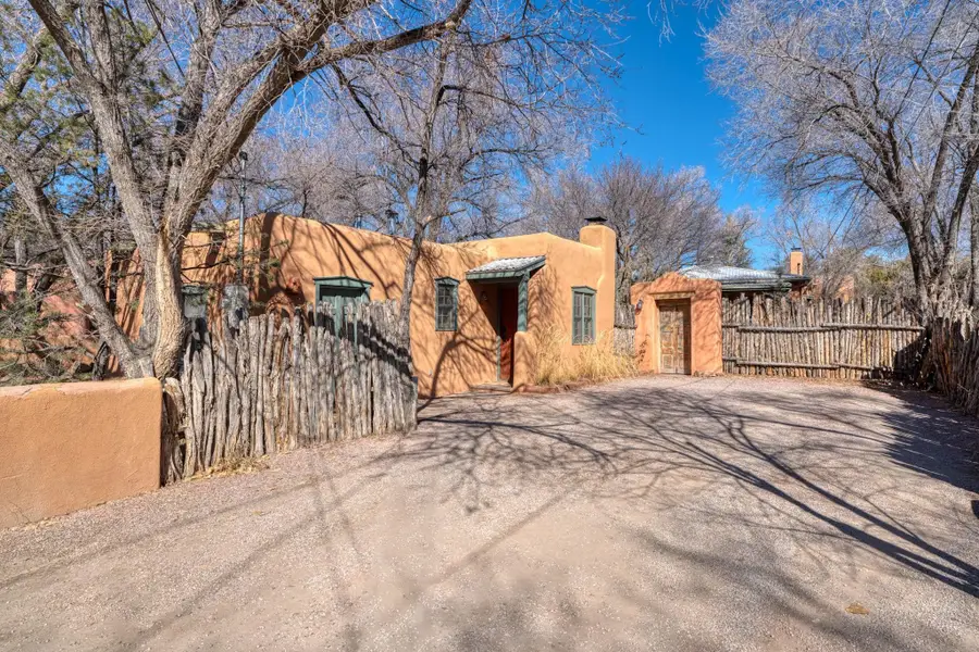204 Lorenzo Lane, Santa Fe, NM 87501 - #3