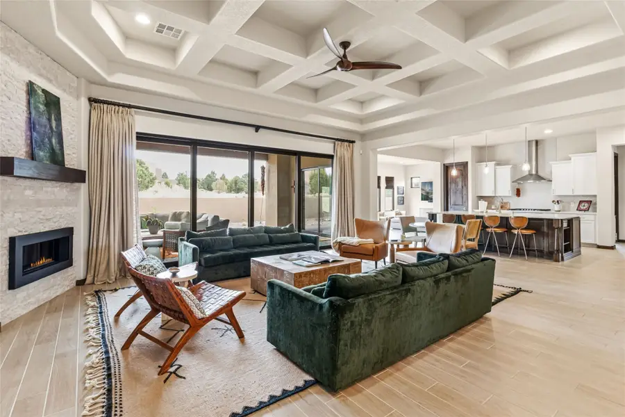 4 Delantera Court, Santa Fe, NM 87506 - #2