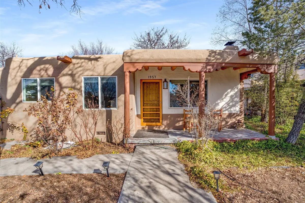 1957 Hano Road, Santa Fe, NM 87505 - #1