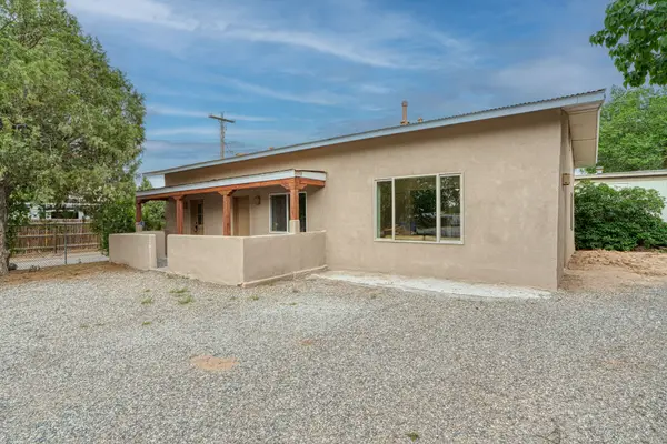 720 School, Espanola, NM 87532