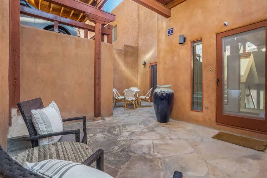 707 E Palace Avenue #8, Santa Fe, NM 87501 - #3