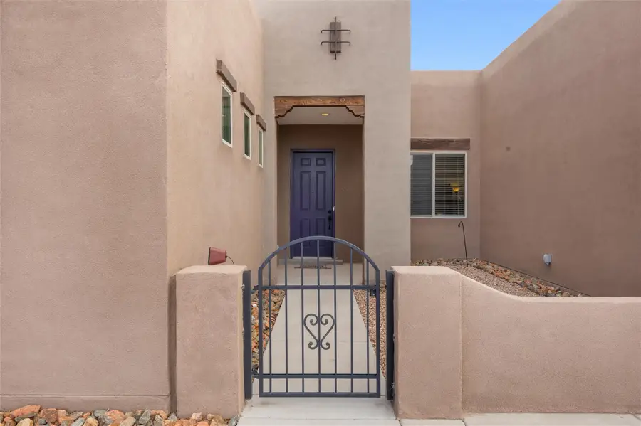 4689 Lluvia Encantada, Santa Fe, NM 87507 - #2