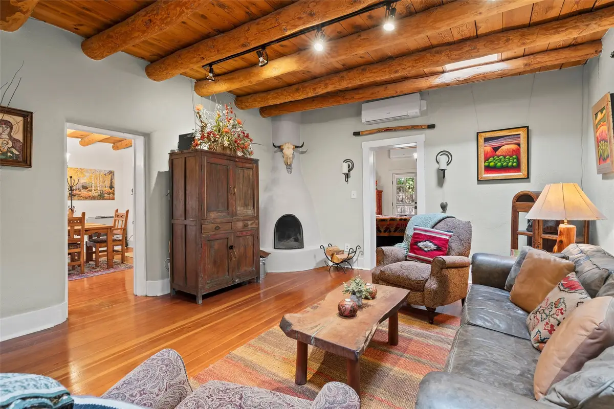 556 1/2 Garcia, Santa Fe, NM 87505 - #1