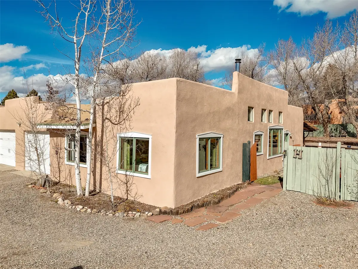 525 La Lomita #H, Taos, NM 87571 - #1