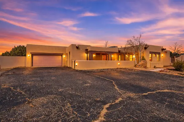 51 Rito Guicu, Santa Fe, NM 87507