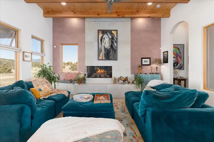 176 Principe De Paz, Santa Fe, NM 87508 - #3