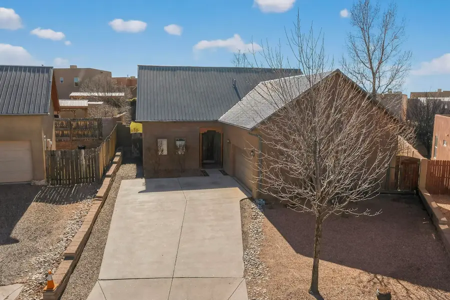 7628 Mesa Del Oro Lane, Santa Fe, NM 87507 - #3