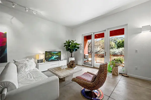 601 Circulo De Morelia #102, Santa Fe, NM 87506