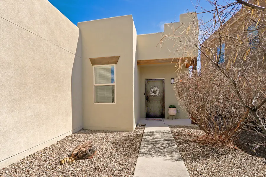 4233 Luz De Estrella, Santa Fe, NM 87507 - #2