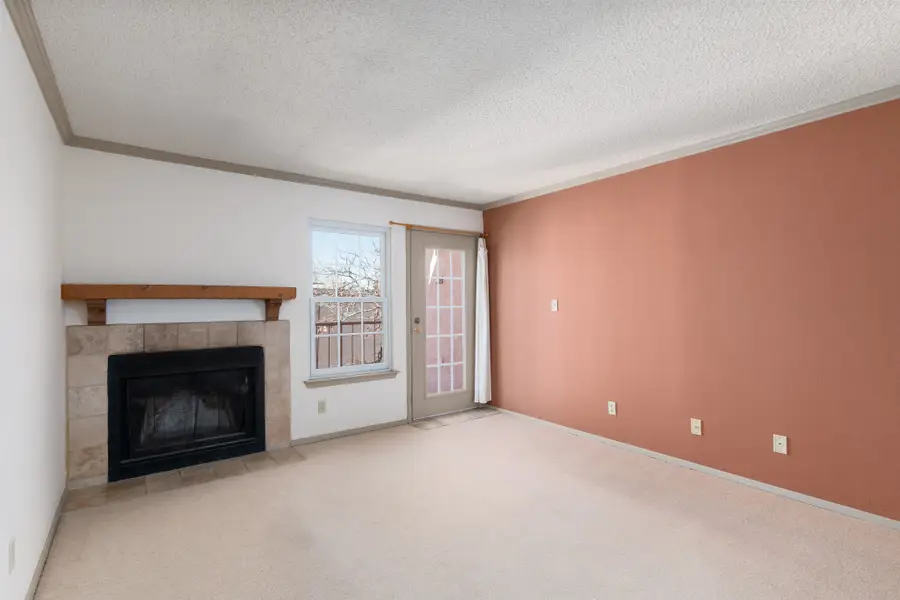 2501 W Zia #4-201, Santa Fe, NM 87505 - #2