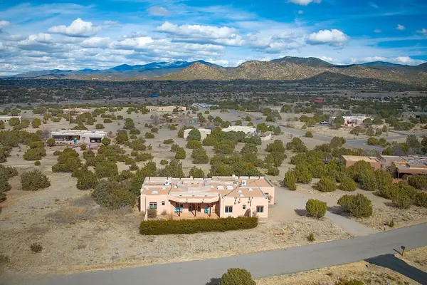 23 Calle Aguila, Santa Fe, NM 87508