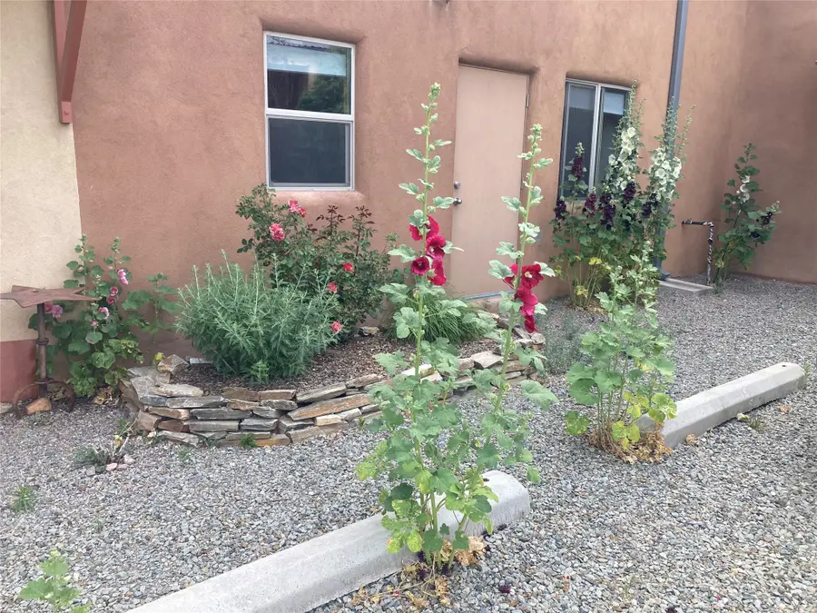 2180 W Alameda #14, Santa Fe, NM 87507 - #2