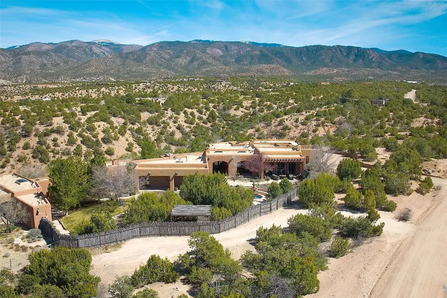 35 Vista Hermosa, Santa Fe, NM 87506 - #3