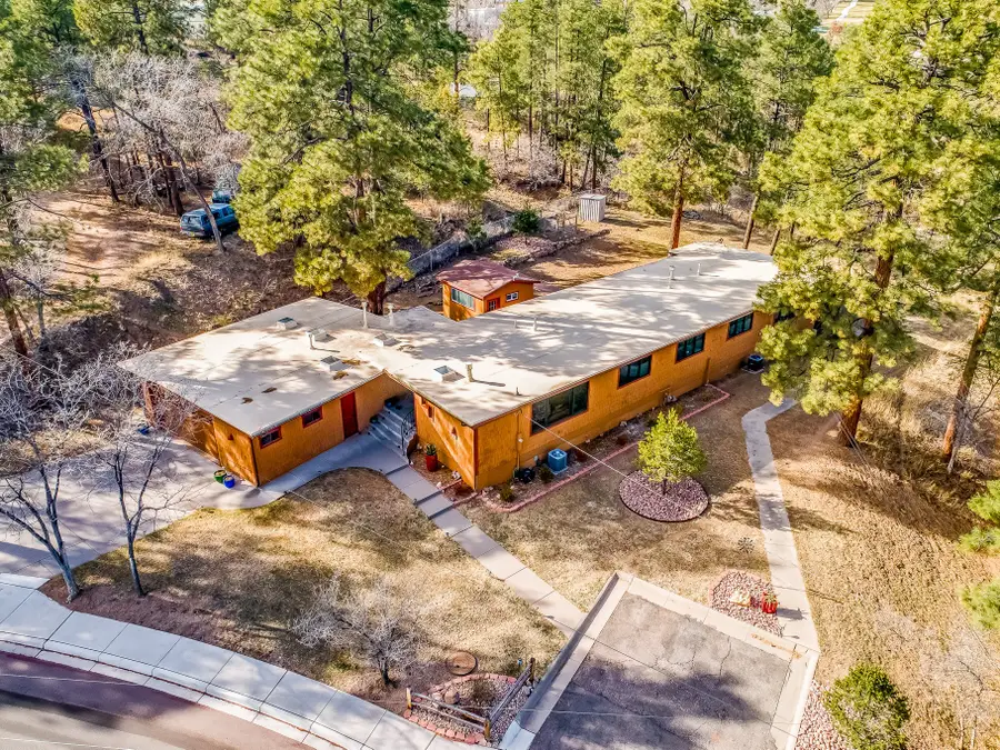 2382 33rd Street, Los Alamos, NM 87544 - #2